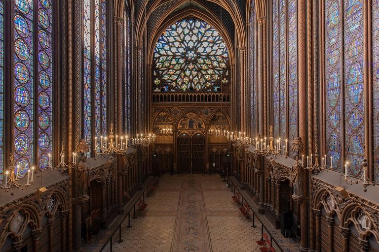 Amadeus HOLOPHONIX Stories Bob Wilson Sainte Chapelle 2160px 4